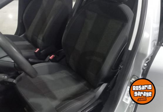 Autos - Peugeot 208 2019 Nafta 80000Km - En Venta