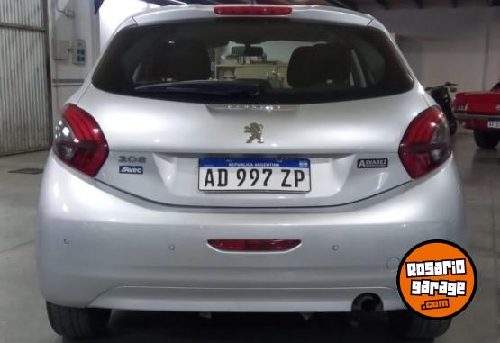 Autos - Peugeot 208 2019 Nafta 80000Km - En Venta