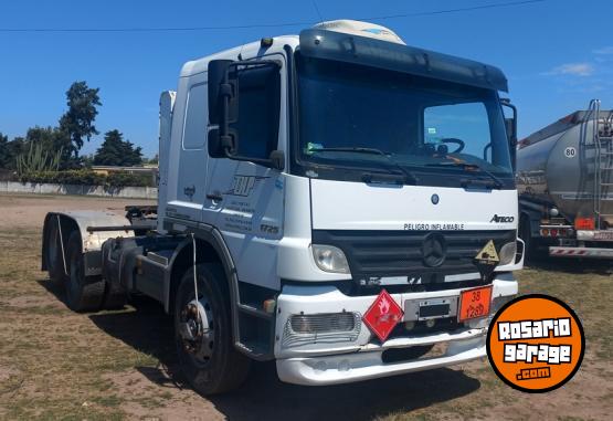 Camiones y Gras - Camin Mb Atego 1725 6x2 - En Venta