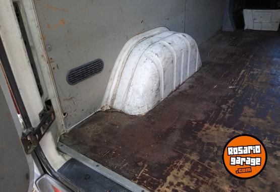 Utilitarios - Mercedes Benz Sprinter furgón 2000 Diesel 350000Km - En Venta