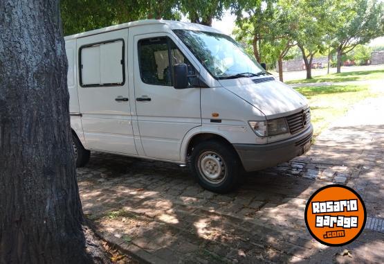 Utilitarios - Mercedes Benz Sprinter furgón 2000 Diesel 350000Km - En Venta