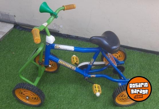 Artculos para beb - Cuatriciclo a pedal - En Venta