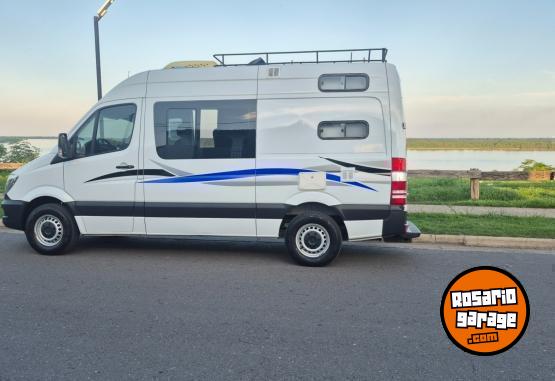 Utilitarios - Mercedes Benz Sprinter 415cdi 2019 Diesel 81000Km - En Venta