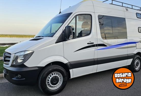Utilitarios - Mercedes Benz Sprinter 415cdi 2019 Diesel 81000Km - En Venta