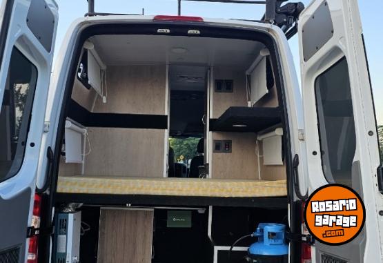 Utilitarios - Mercedes Benz Sprinter 415cdi 2019 Diesel 81000Km - En Venta