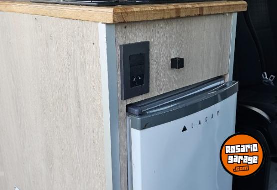 Utilitarios - Mercedes Benz Sprinter 415cdi 2019 Diesel 81000Km - En Venta