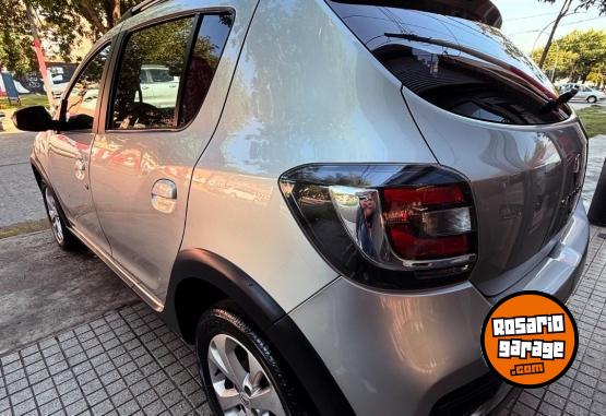 Autos - Renault Sandero Stepway Priveleg. 2016 Nafta 140000Km - En Venta