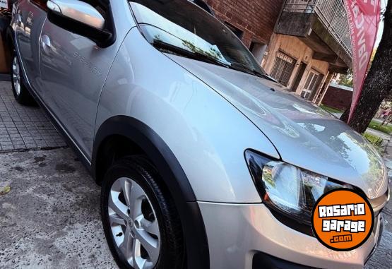 Autos - Renault Sandero Stepway Priveleg. 2016 Nafta 140000Km - En Venta