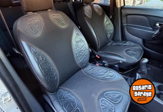 Autos - Renault Sandero Stepway Priveleg. 2016 Nafta 140000Km - En Venta