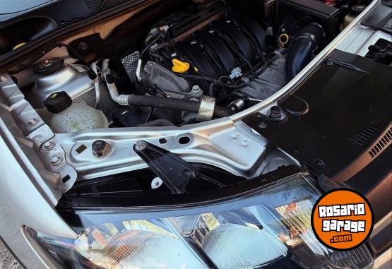 Autos - Renault Sandero Stepway Priveleg. 2016 Nafta 140000Km - En Venta