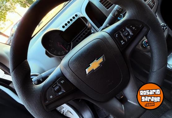 Autos - Chevrolet Sonic LT 5p 2013 Nafta 120000Km - En Venta