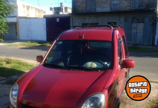 Utilitarios - Renault Kangoo 2010 GNC 170000Km - En Venta
