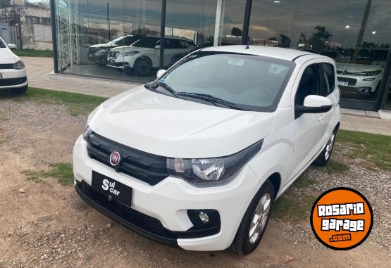 Autos - Fiat Mobi easy 2016 GNC 165000Km - En Venta