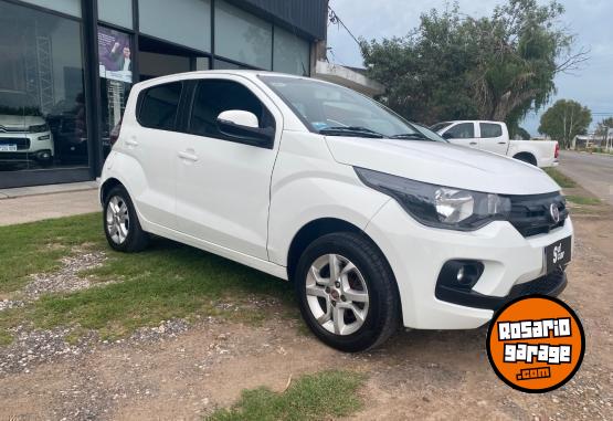Autos - Fiat Mobi easy 2016 GNC 165000Km - En Venta