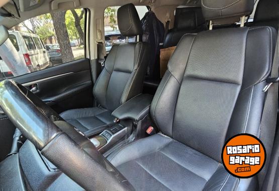 Camionetas - Toyota SW4 SRX 204 CV 2022 Diesel 86000Km - En Venta