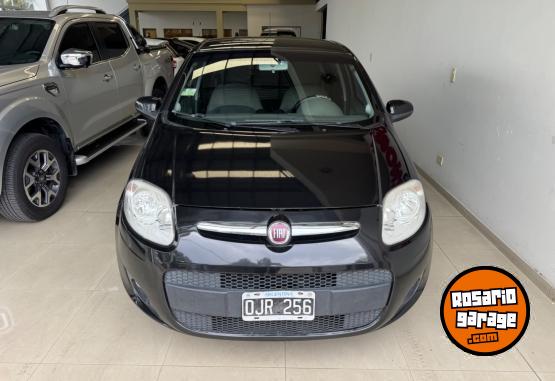Autos - Fiat Palio Essence 1.6 2014 Nafta 148000Km - En Venta