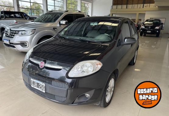 Autos - Fiat Palio Essence 1.6 2014 Nafta 148000Km - En Venta