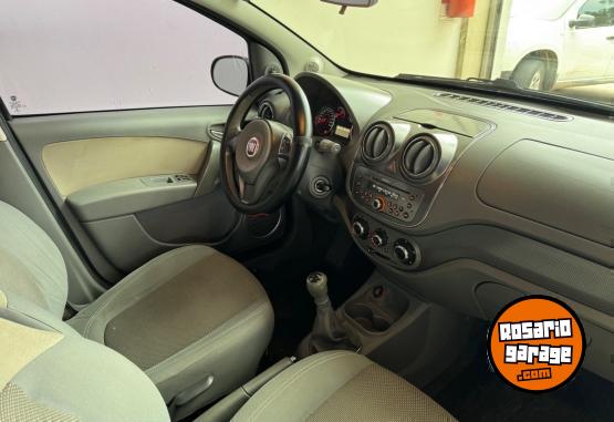 Autos - Fiat Palio Essence 1.6 2014 Nafta 148000Km - En Venta