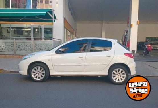 Autos - Peugeot 207 Xr Active 2012 Nafta 81000Km - En Venta