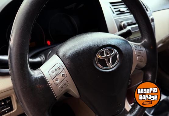 Autos - Toyota Corolla SEG 2012 Nafta 140000Km - En Venta