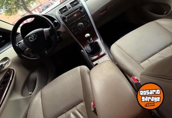 Autos - Toyota Corolla SEG 2012 Nafta 140000Km - En Venta