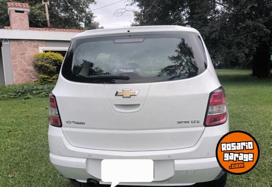 Autos - Chevrolet SPIN 1.8 LTZ NFT. 5 PTAS 2016 Nafta 68000Km - En Venta