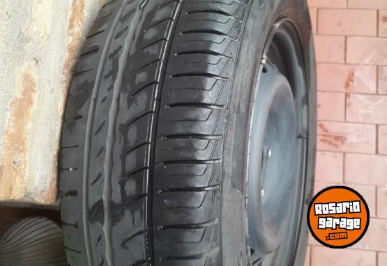 Accesorios para Autos - Rueda de auxilio completa (llanta y cubierta) Sandero/Logan - En Venta