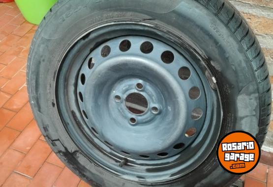 Accesorios para Autos - Rueda de auxilio completa (llanta y cubierta) Sandero/Logan - En Venta