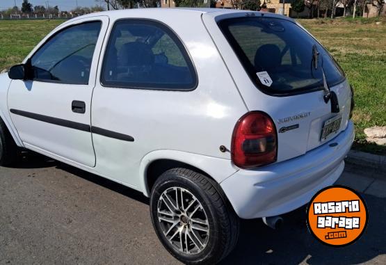 Autos - Chevrolet Corsa 2005 GNC 270000Km - En Venta