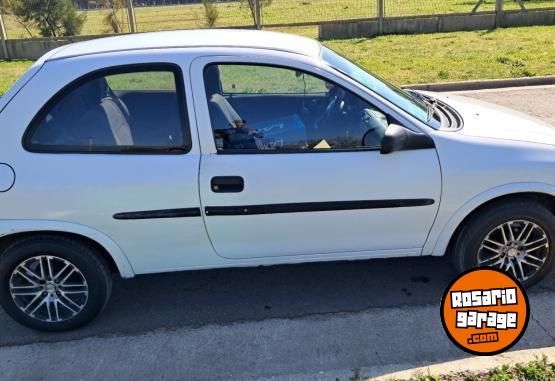 Autos - Chevrolet Corsa 2005 GNC 270000Km - En Venta