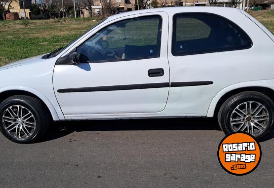 Autos - Chevrolet Corsa 2005 GNC 270000Km - En Venta