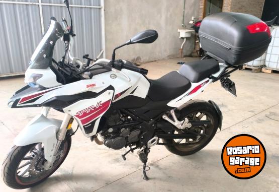Motos - Benelli TRK 251CC 2023 Nafta 5030Km - En Venta