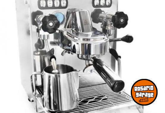 Hogar - Cafetera espresso Saeco profesional. - En Venta