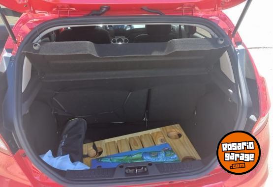 Autos - Ford Fiesta SE Plus 2018 Nafta 59000Km - En Venta