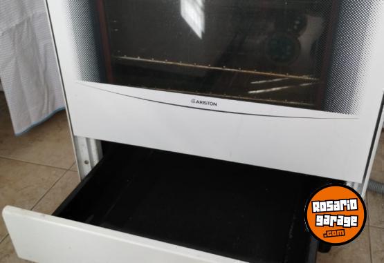 Hogar - Cocina Ariston - En Venta