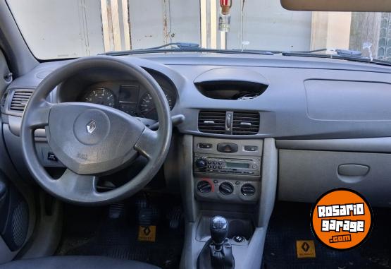 Autos - Renault Symbol 2013 GNC 210000Km - En Venta