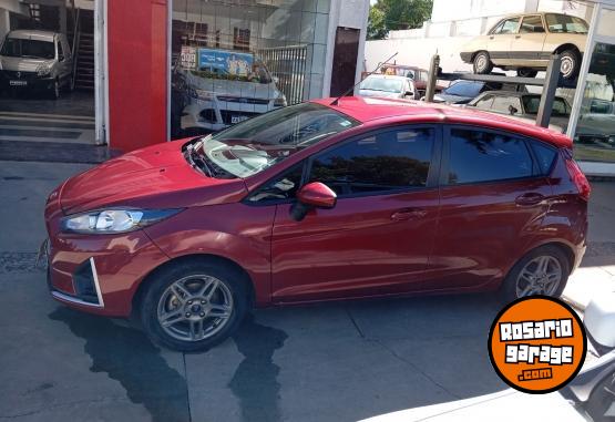 Autos - Ford FIESTA KINETIC 2018 GNC 95000Km - En Venta