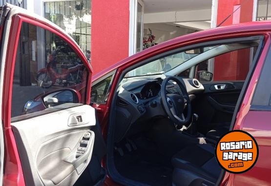Autos - Ford FIESTA KINETIC 2018 GNC 95000Km - En Venta
