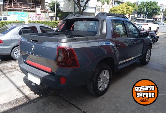 Camionetas - Renault DUSTER OROCH 2019 Nafta  - En Venta