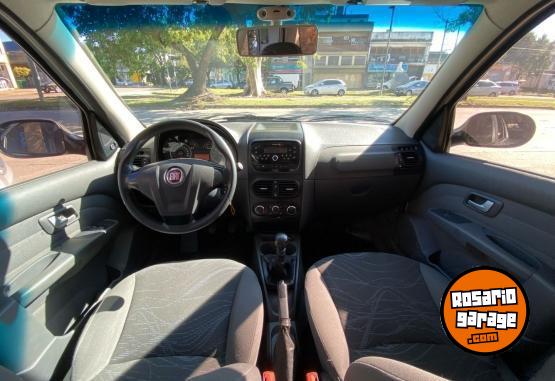 Autos - Fiat SIENA EL 1.6 2015 Nafta 126500Km - En Venta