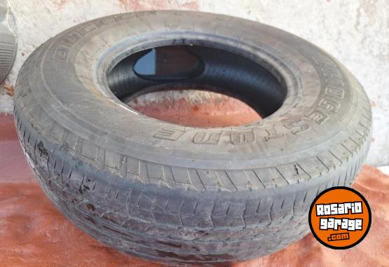 Accesorios para Autos - Cubierta Bridgestone - En Venta