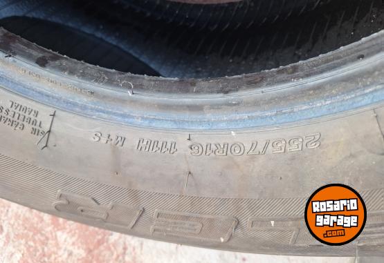 Accesorios para Autos - Cubierta Bridgestone - En Venta