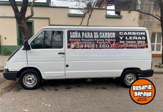 Utilitarios - Renault Trafic 1997 Diesel 220000Km - En Venta