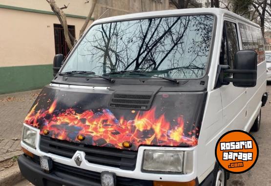 Utilitarios - Renault Trafic 1997 Diesel 220000Km - En Venta