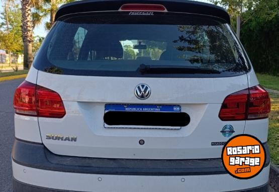 Autos - Volkswagen Suran track 2019 Nafta 77000Km - En Venta