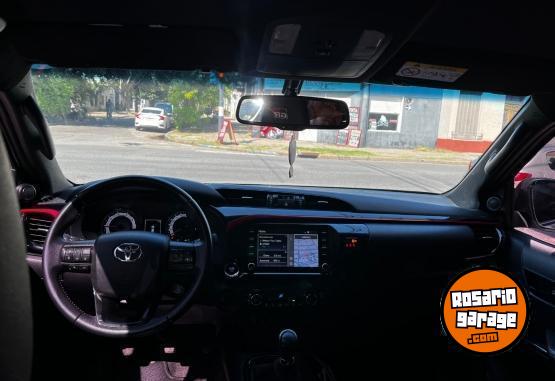 Camionetas - Toyota Hilux 2020 Diesel 100000Km - En Venta