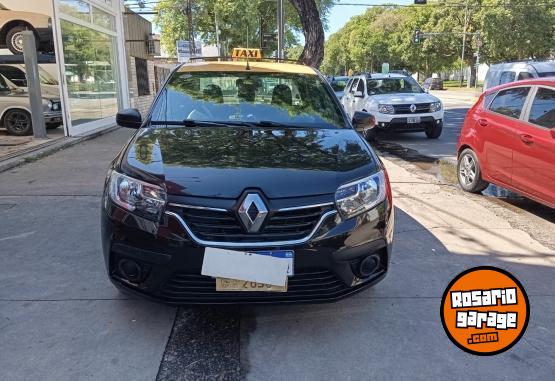 Autos - Renault LOGAN 2022 GNC 30000Km - En Venta