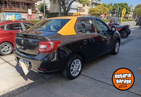 Autos - Renault LOGAN 2022 GNC 30000Km - En Venta