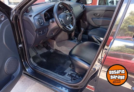 Autos - Renault LOGAN 2022 GNC 30000Km - En Venta