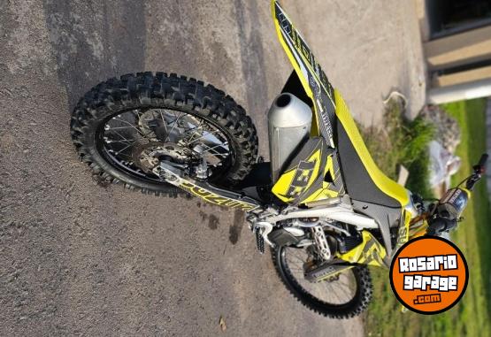 Motos - Suzuki Rmz 450 2017 Nafta 75Km - En Venta